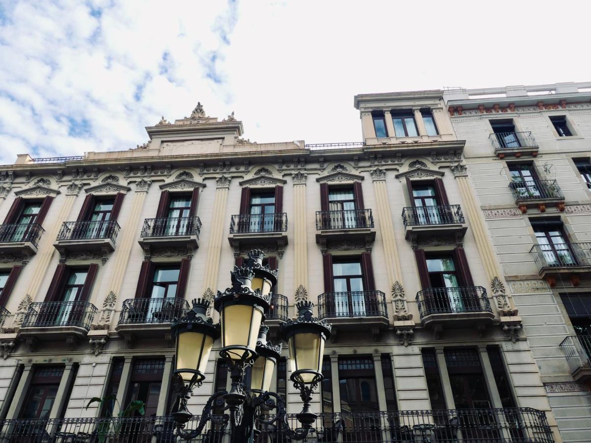 Hotel Ramblas Internacional Barcelona Bagian luar foto