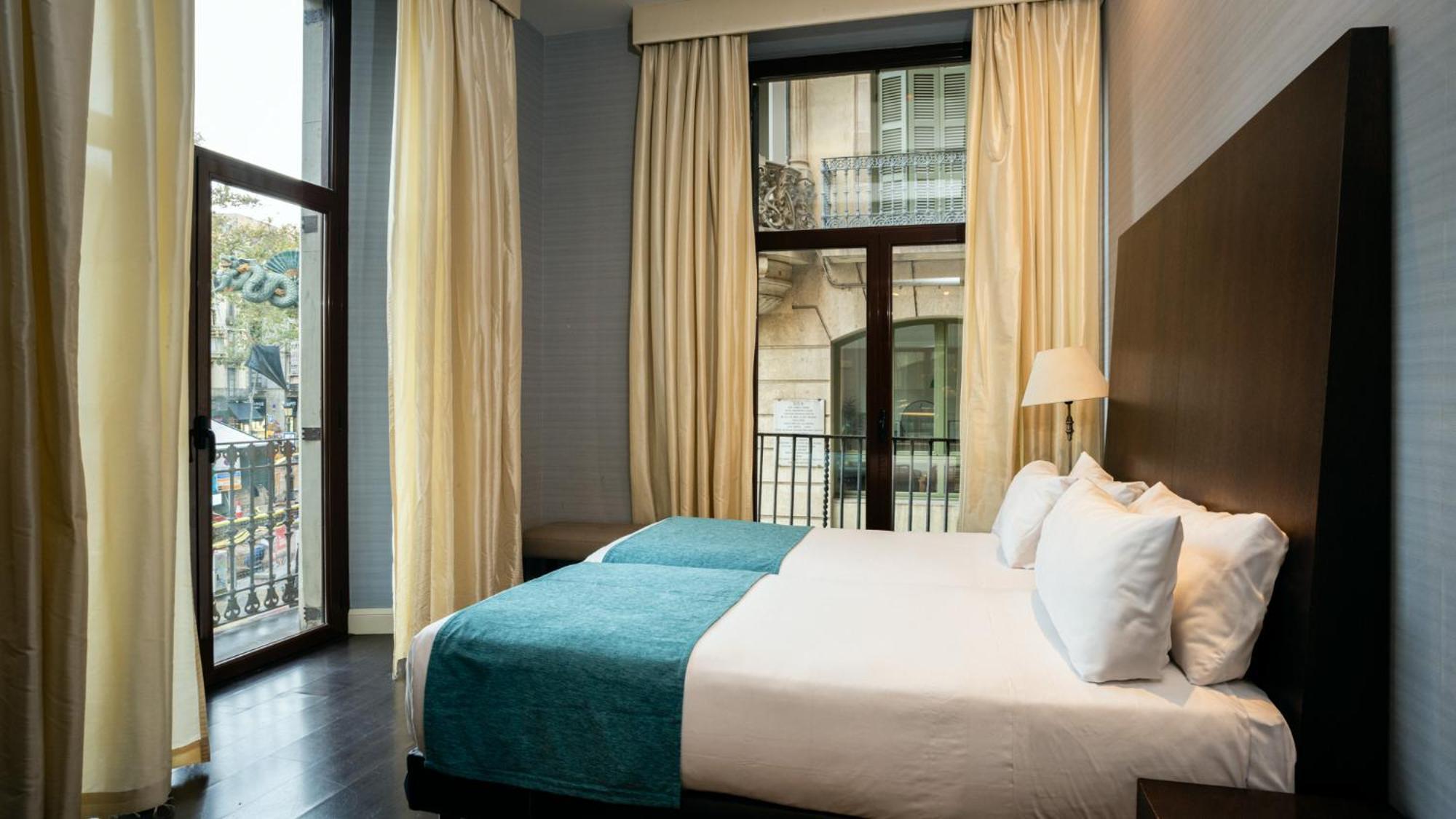 Hotel Ramblas Internacional Barcelona Bagian luar foto